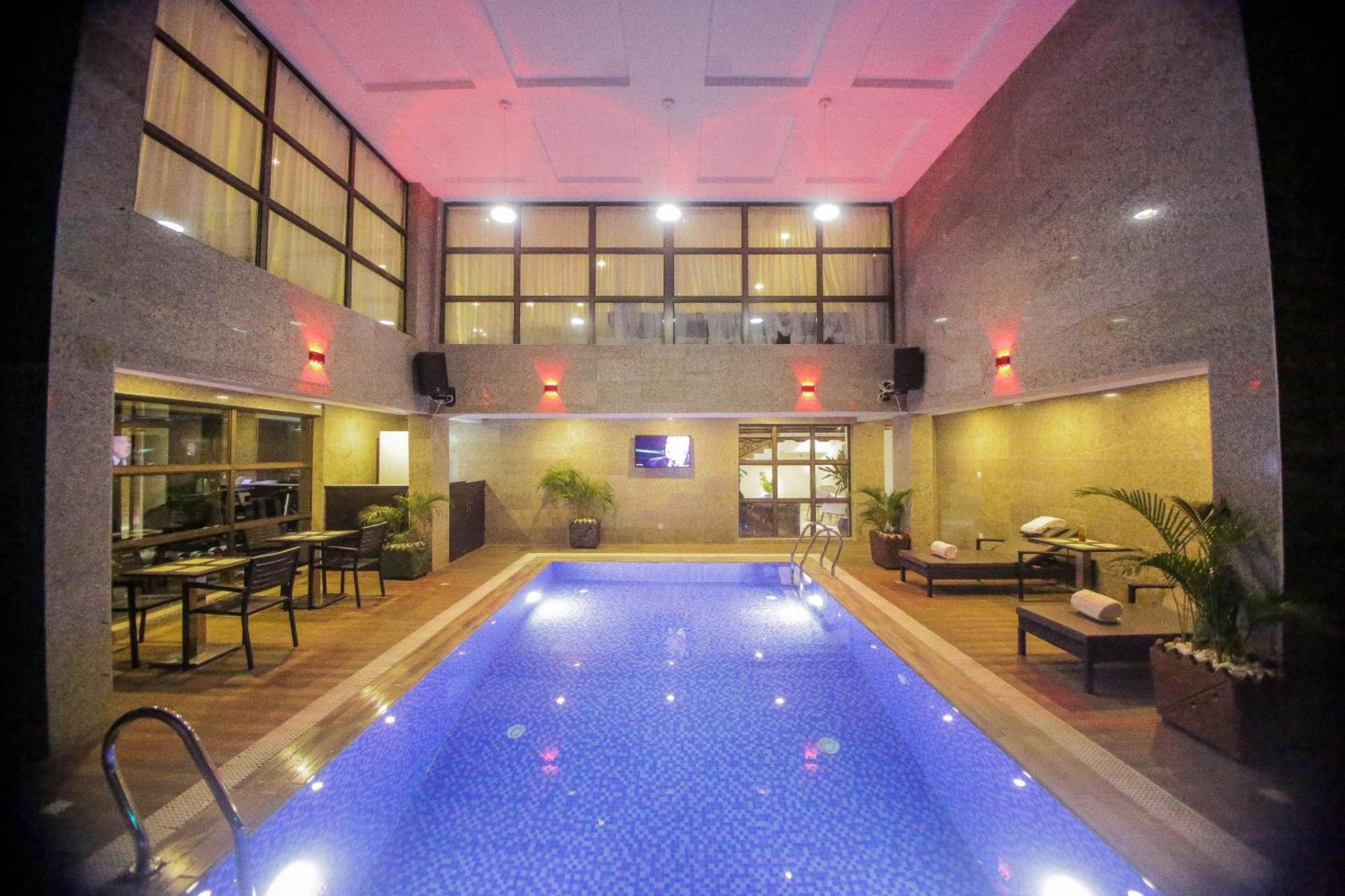 Perfecto La Villa Hotel And Suites Lagos Dış mekan fotoğraf