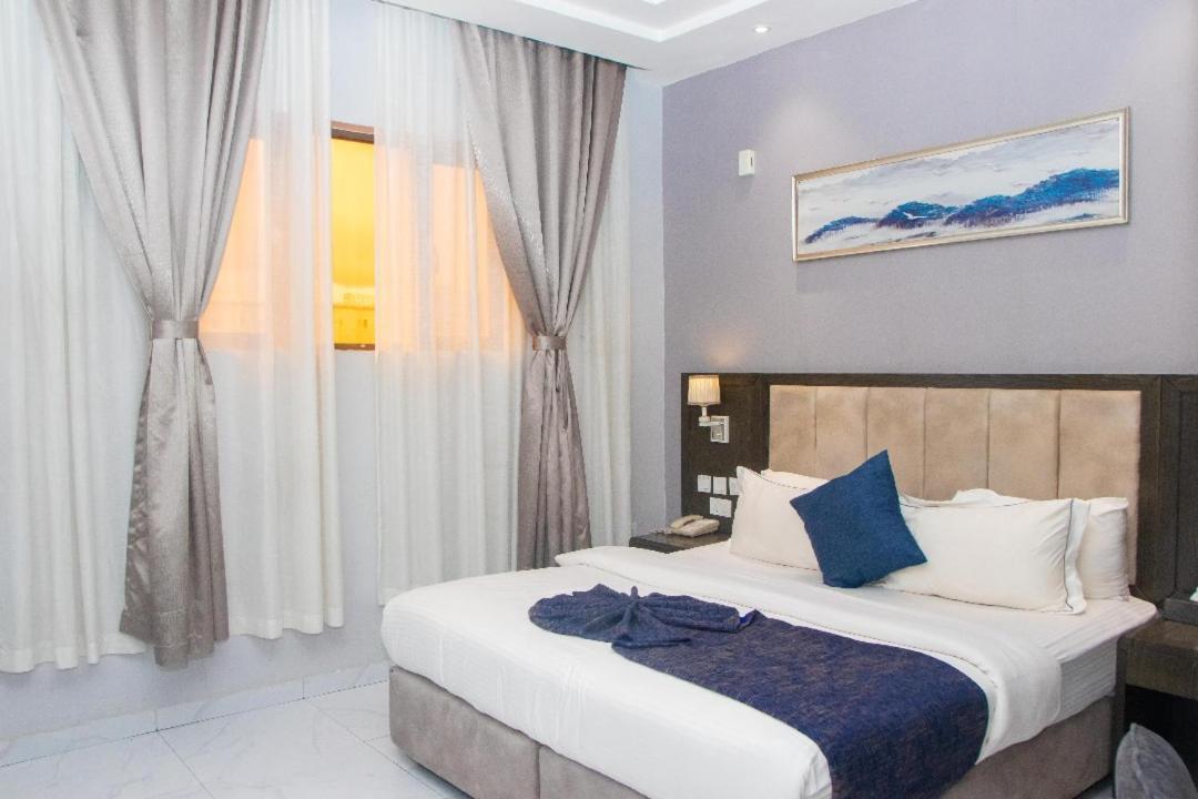 Perfecto La Villa Hotel And Suites Lagos Dış mekan fotoğraf