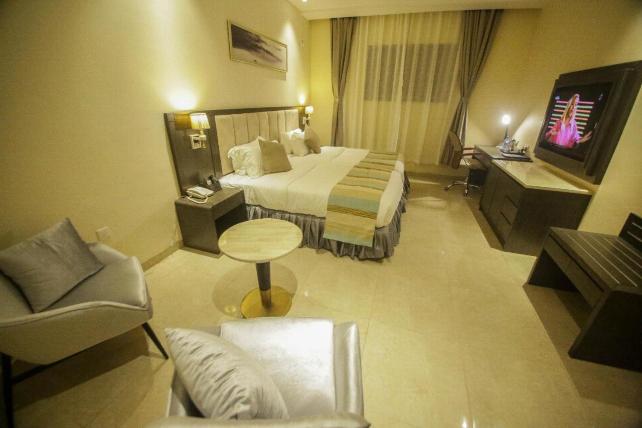 Perfecto La Villa Hotel And Suites Lagos Dış mekan fotoğraf